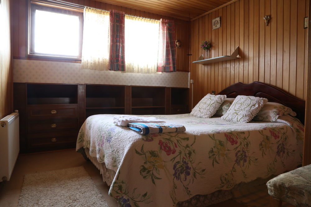Casa Chilhue - Hostal Residencial Castro Ngoại thất bức ảnh